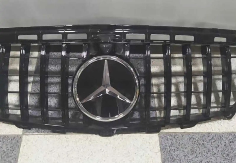 Облицовка для Mercedes-Benz